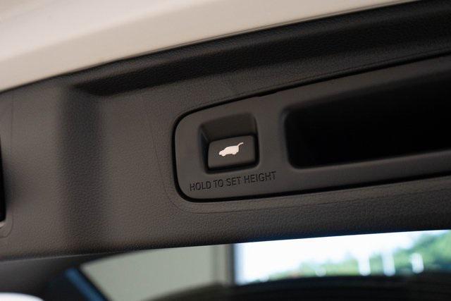 new 2026 Honda CR-V Hybrid car, priced at $42,130