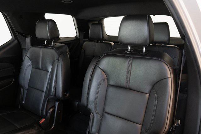 used 2023 Chevrolet Traverse car, priced at $31,995