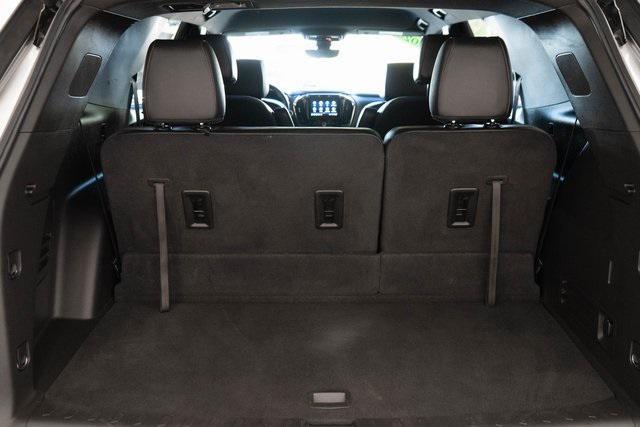 used 2023 Chevrolet Traverse car, priced at $31,995