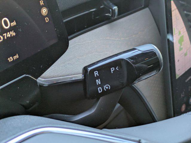 new 2025 Volvo EX90 car, priced at $90,455