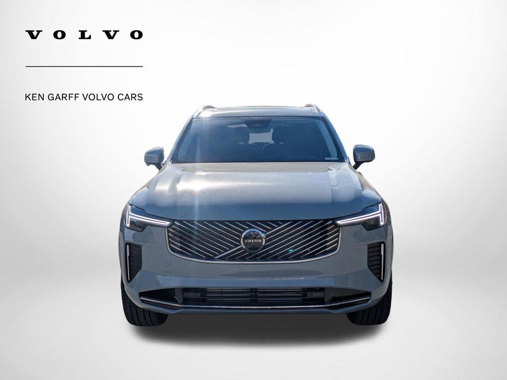 new 2026 Volvo XC90 Plug-In Hybrid car
