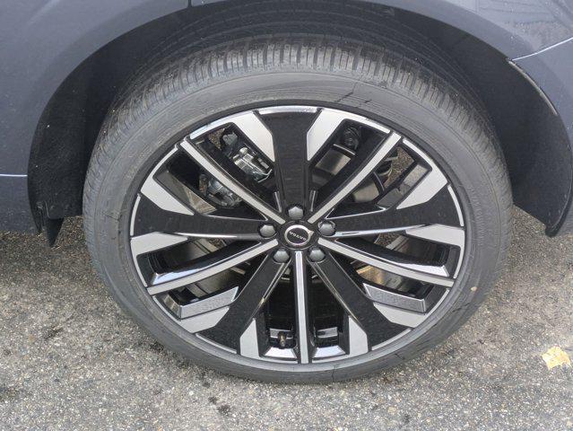 new 2026 Volvo XC60 car, priced at $61,435