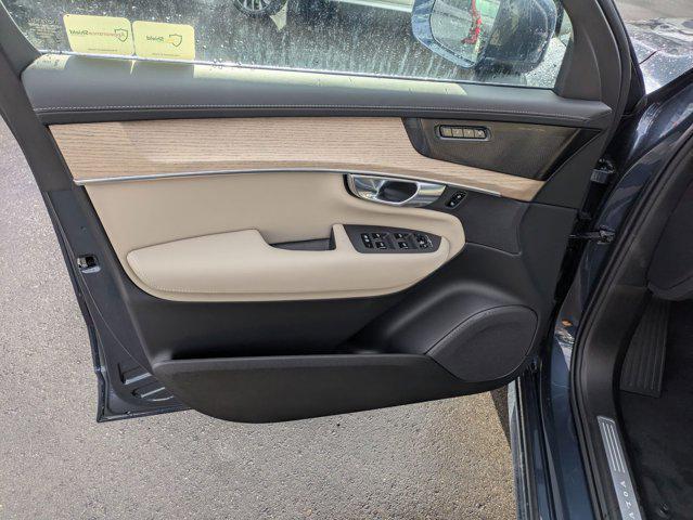 new 2026 Volvo XC90 car, priced at $69,325