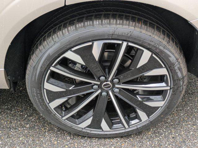 new 2026 Volvo XC60 car, priced at $61,555