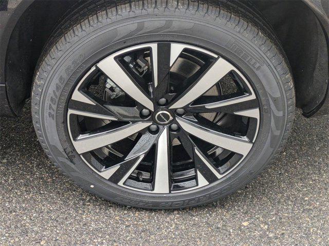 new 2025 Volvo XC90 car, priced at $57,205