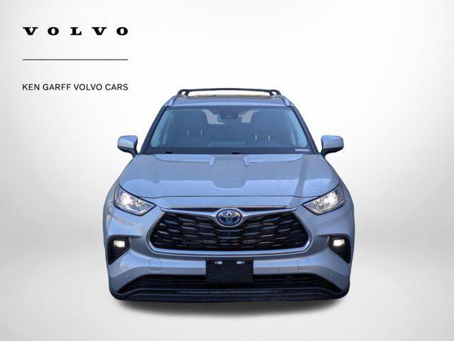 used 2023 Toyota Highlander Hybrid car, priced at $43,082