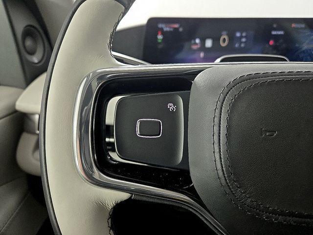 new 2025 Lincoln Navigator car, priced at $100,726