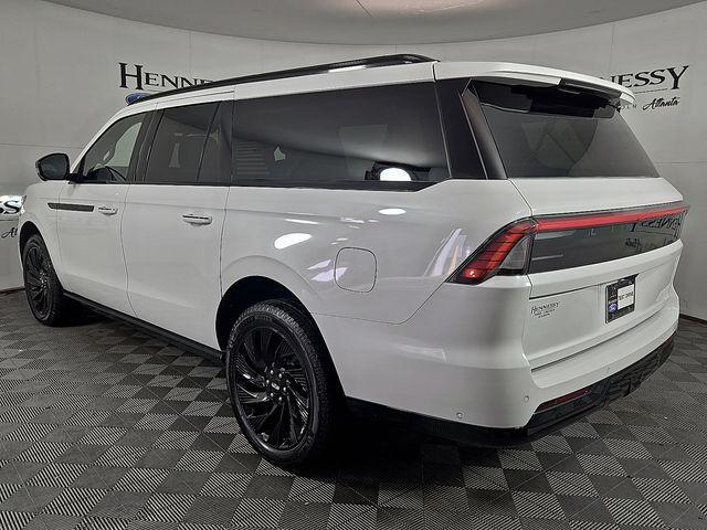 new 2025 Lincoln Navigator car, priced at $109,358