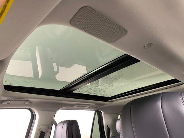 new 2025 Lincoln Navigator car, priced at $97,016