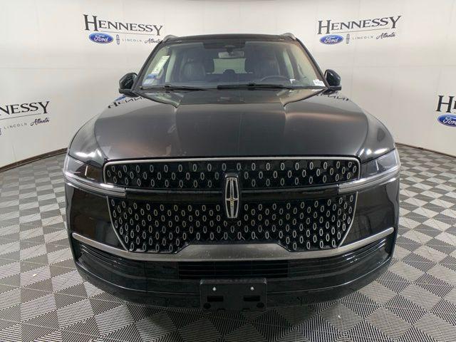 new 2025 Lincoln Navigator car, priced at $97,016