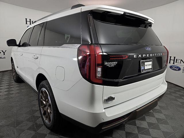 new 2026 Ford Expedition car, priced at $87,650