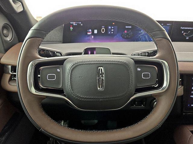 new 2025 Lincoln Navigator car, priced at $98,288