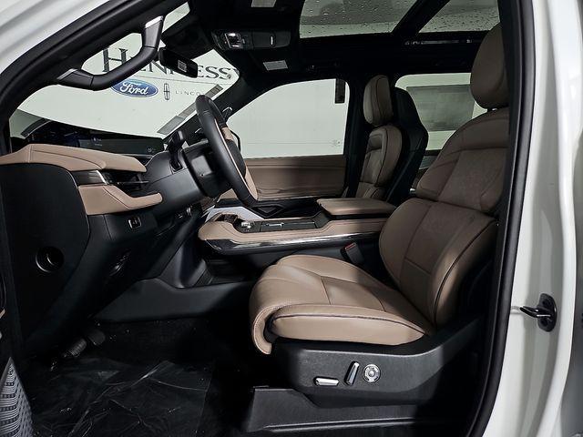 new 2026 Lincoln Navigator car, priced at $115,843