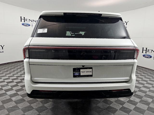 new 2026 Lincoln Navigator car, priced at $115,843