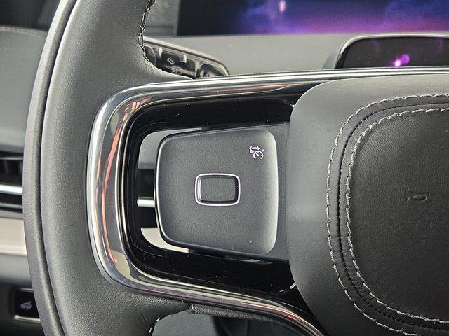 new 2025 Lincoln Navigator car, priced at $105,437