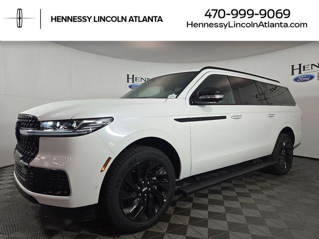 new 2025 Lincoln Navigator car, priced at $105,437