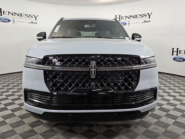 new 2026 Lincoln Navigator car, priced at $100,345