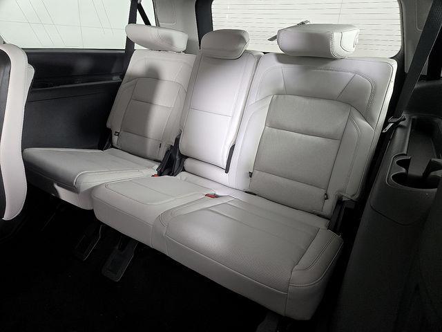 new 2025 Lincoln Navigator car, priced at $98,451