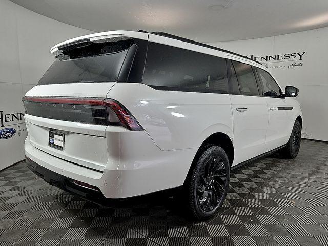 new 2026 Lincoln Navigator car, priced at $102,802