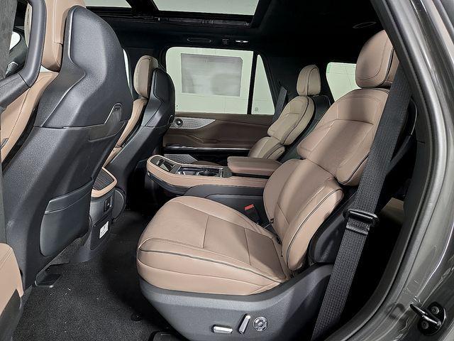 new 2026 Lincoln Navigator car, priced at $125,970
