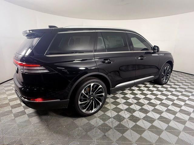 new 2025 Lincoln Aviator car, priced at $62,382