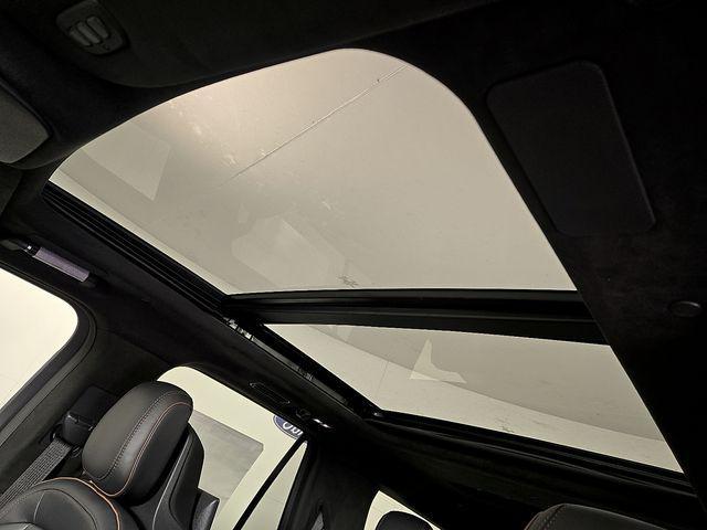 new 2025 Lincoln Navigator car, priced at $111,506