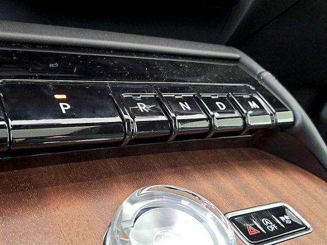 new 2025 Lincoln Navigator car, priced at $111,506