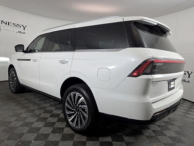 new 2025 Lincoln Navigator car, priced at $111,506