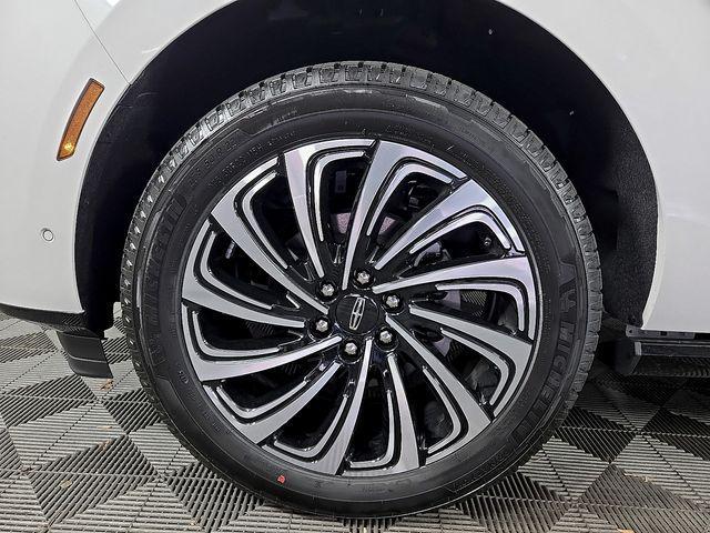 new 2025 Lincoln Navigator car, priced at $111,506
