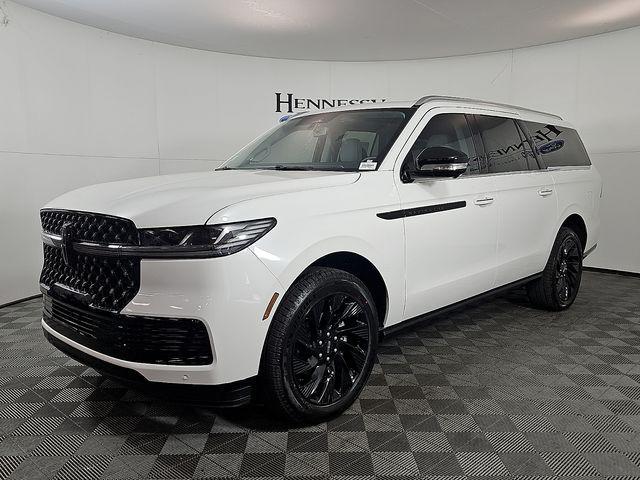 new 2026 Lincoln Navigator car, priced at $116,298