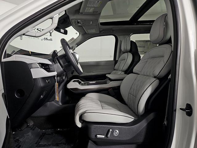new 2026 Lincoln Navigator car, priced at $116,298