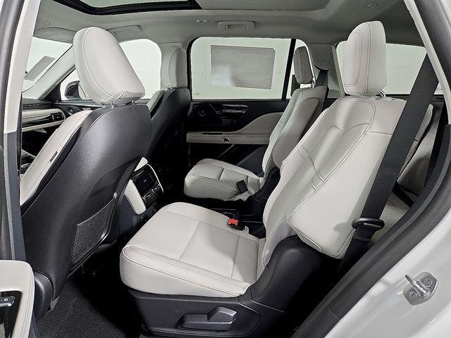 new 2026 Lincoln Aviator car, priced at $61,410