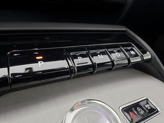 new 2026 Lincoln Navigator car, priced at $104,500