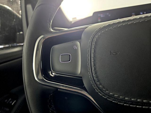 new 2026 Lincoln Navigator car, priced at $104,500