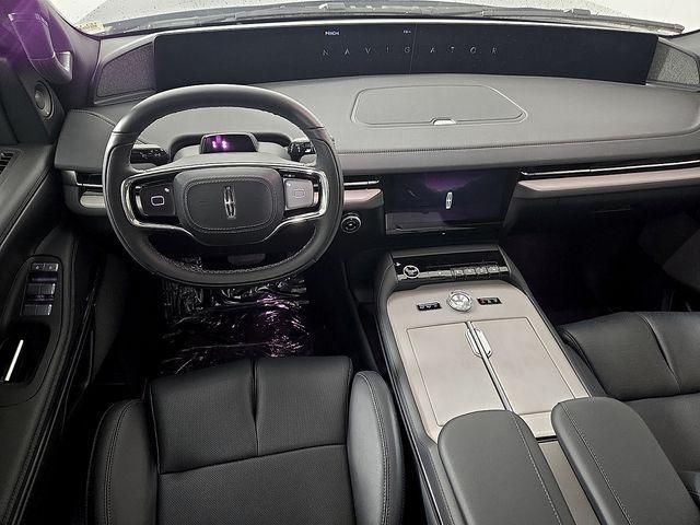 new 2026 Lincoln Navigator car, priced at $100,345
