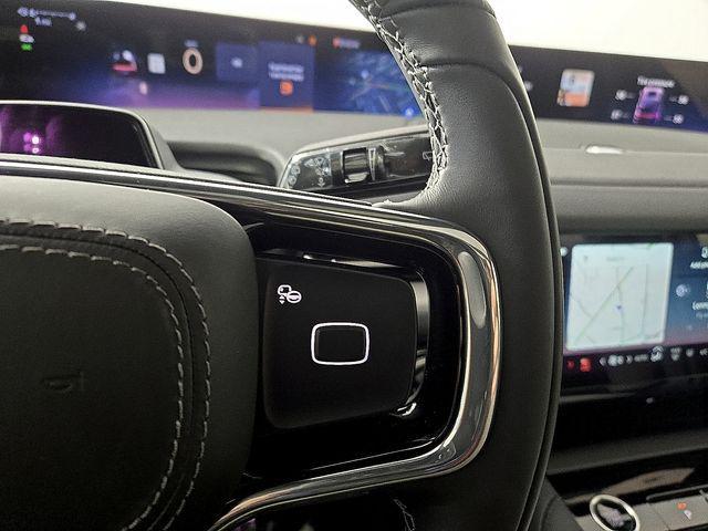 new 2025 Lincoln Navigator car, priced at $101,437