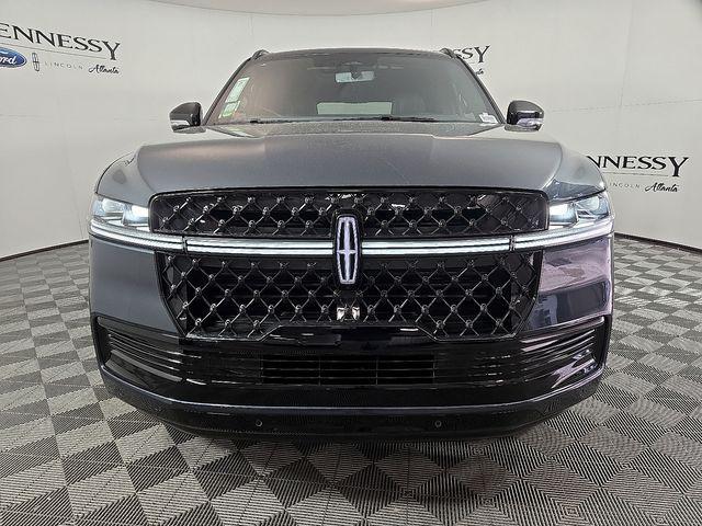 new 2025 Lincoln Navigator car, priced at $101,437