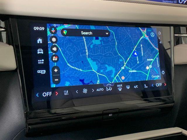 new 2025 Lincoln Navigator car, priced at $95,542