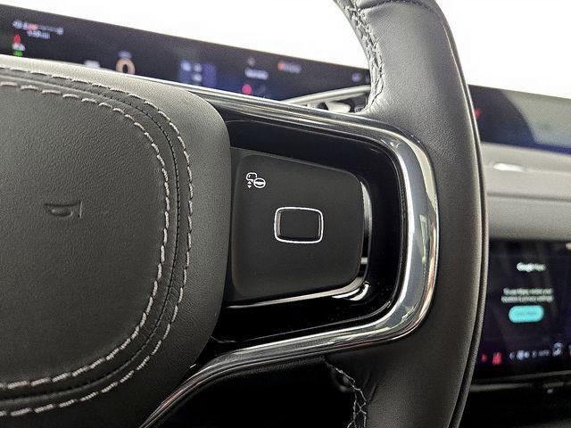 new 2025 Lincoln Navigator car, priced at $101,437