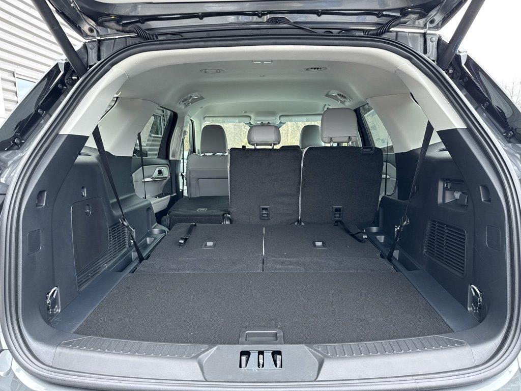 new 2026 Ford Explorer car, priced at $48,220