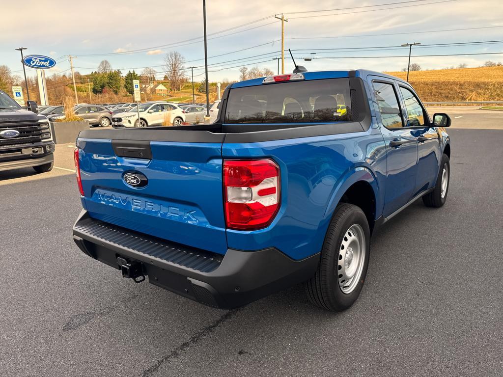 new 2025 Ford Maverick car, priced at $29,135
