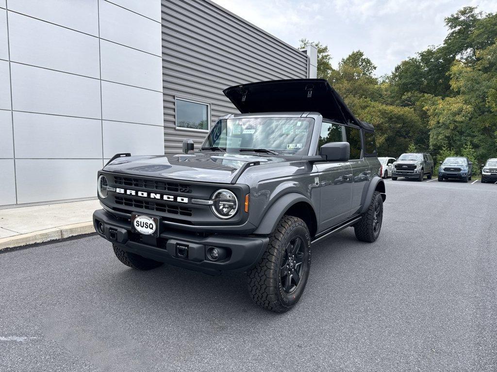 new 2025 Ford Bronco car, priced at $47,165
