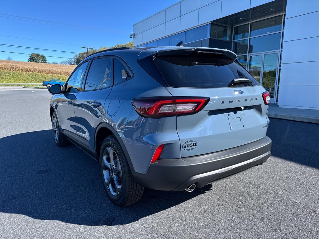 new 2026 Ford Escape car, priced at $31,080