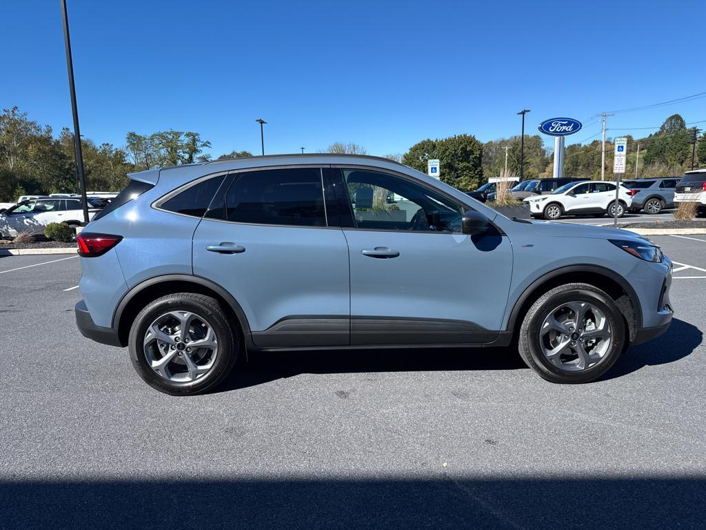 new 2026 Ford Escape car, priced at $31,080