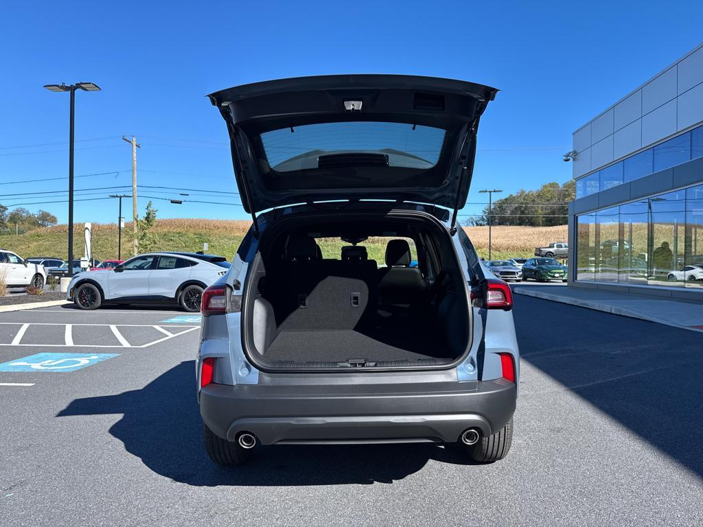new 2026 Ford Escape car, priced at $31,080