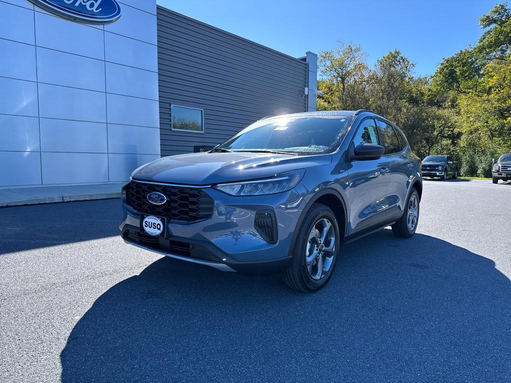 new 2026 Ford Escape car, priced at $31,080