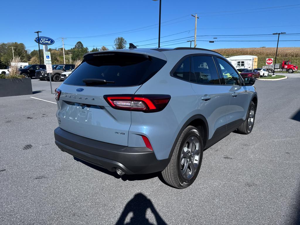 new 2026 Ford Escape car, priced at $31,080
