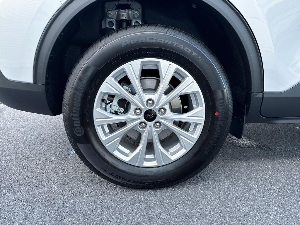 new 2026 Ford Escape car, priced at $28,745