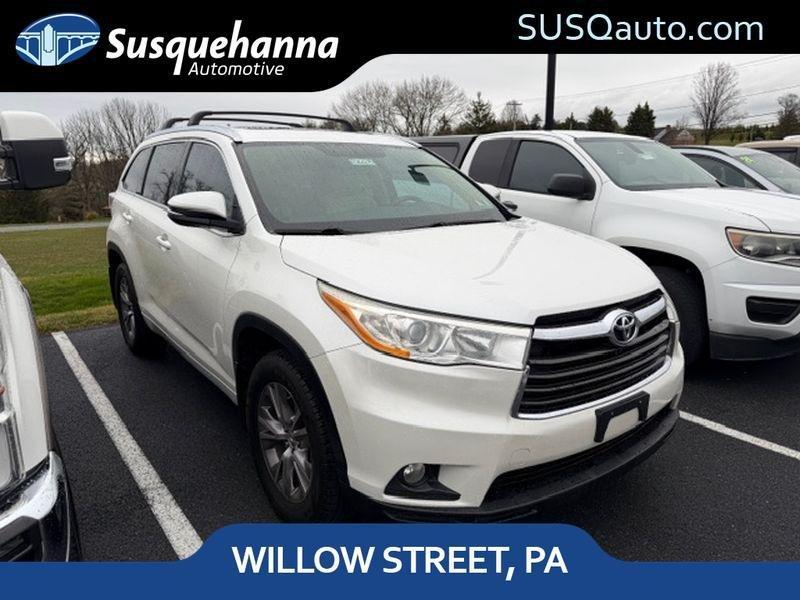 used 2014 Toyota Highlander car, priced at $14,123