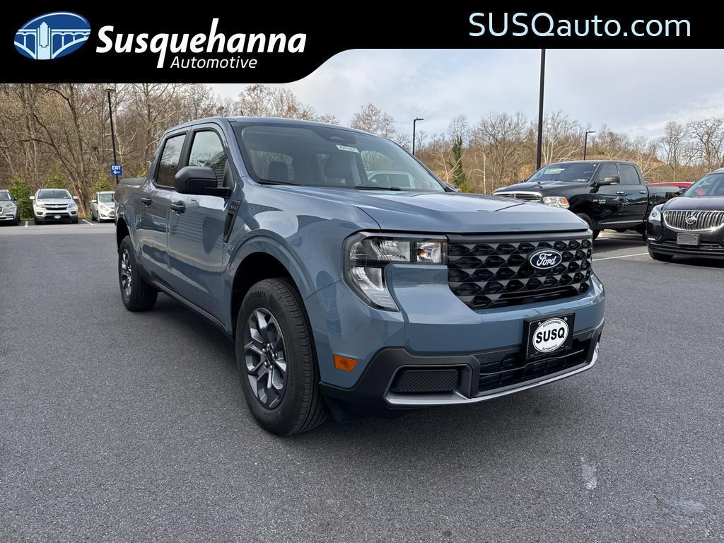 new 2025 Ford Maverick car, priced at $33,550